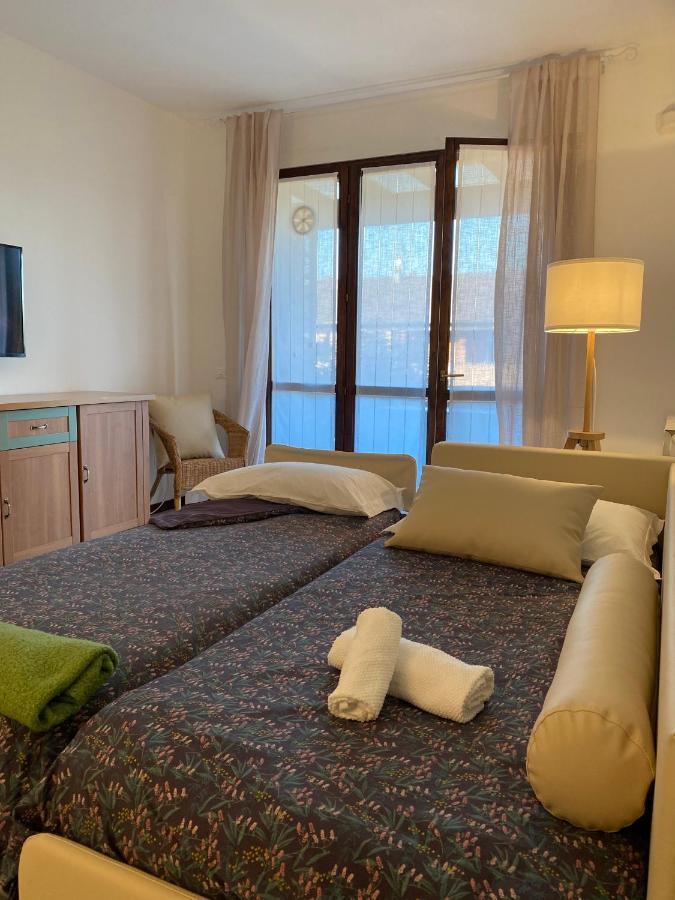 Casa Vittoria Leilighet Sirmione Eksteriør bilde